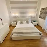 Apartment Leo's